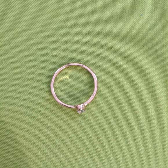 Gold Tone and Rhinestone Ring - Picture 4 of 6